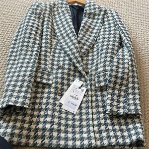 Zara women’s blazer size lg